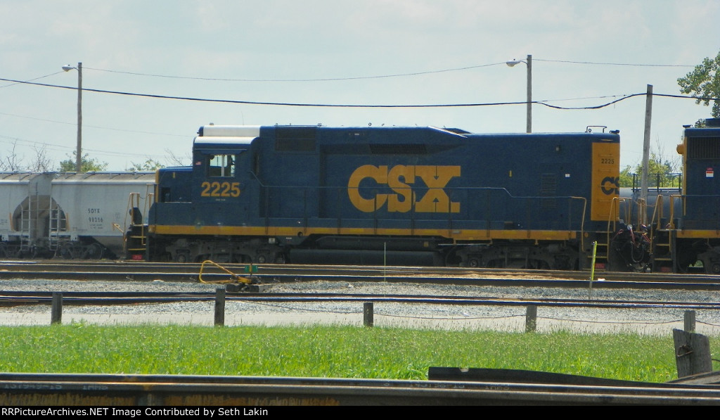 CSX 2225